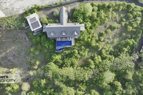 Земельный участок 1700м2 в Nusa Dua, Бадунг,  № 9165 2