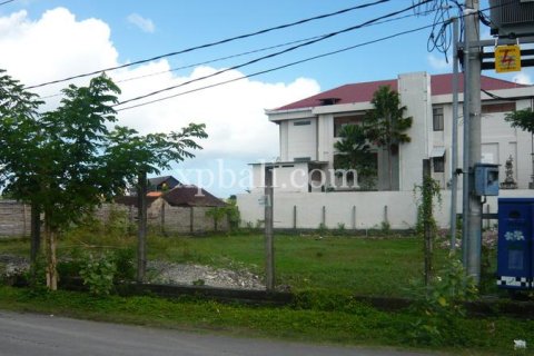 1100m2 Land in Seminyak, Badung,  No. 9166 4