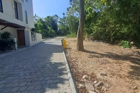 150m2 Land in South Kuta, Badung, Indonesia No. 13629 15