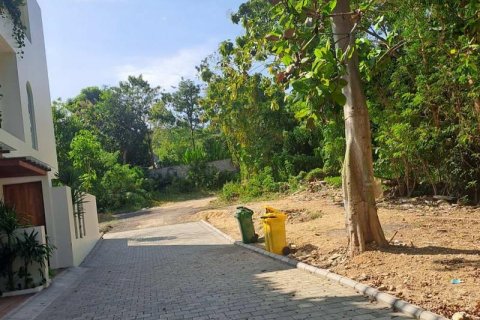 150m2 Land in South Kuta, Badung, Indonesia No. 13629 13