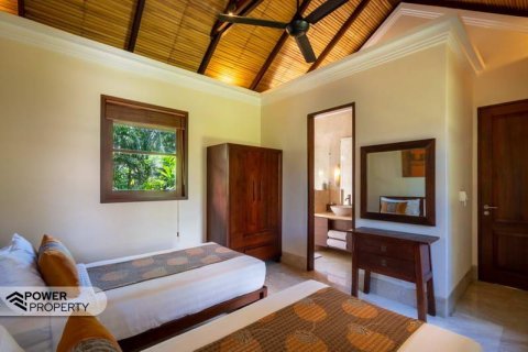 3 bedrooms Villa in South Kuta, Badung, Indonesia No. 13632 2
