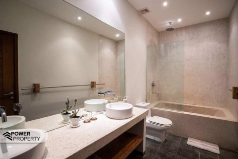 3 bedrooms Villa in Seminyak, Badung, Indonesia No. 13633 4