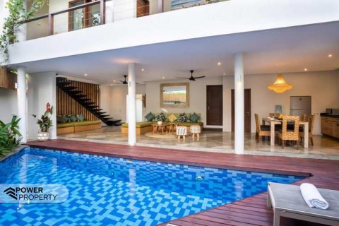 3 bedrooms Villa in Seminyak, Badung, Indonesia No. 13633