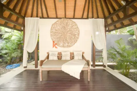 5 bedrooms Villa in Seminyak, Badung, Indonesia No. 12939 26