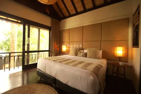 5 bedrooms Villa in Seminyak, Badung, Indonesia No. 12939 9