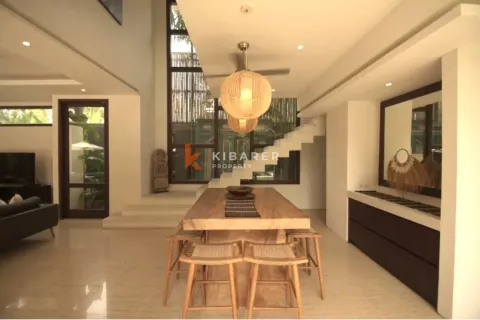 5 bedrooms Villa in Seminyak, Badung, Indonesia No. 12939 13