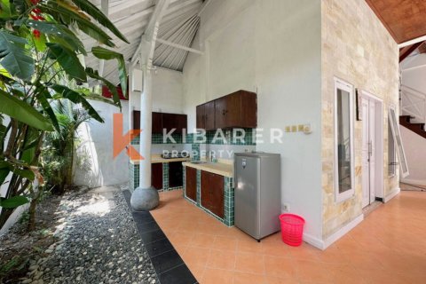 2 bedrooms Villa in Kerobokan, Badung, Indonesia No. 12942 4