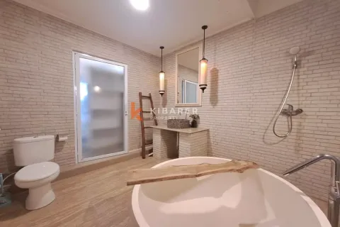 3 bedrooms Villa in Tibubeneng, Badung, Indonesia No. 11716 10