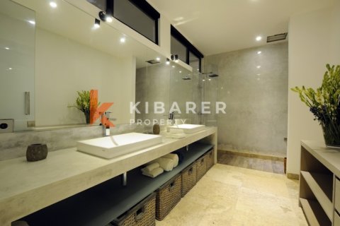 3 bedrooms Villa in Badung, Indonesia No. 12394 10