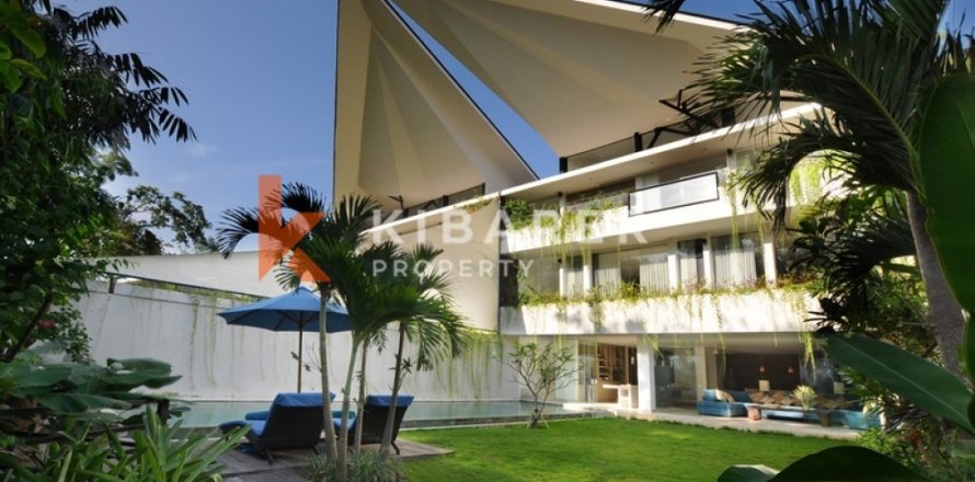 3 bedrooms Villa in Badung, Indonesia No. 12394