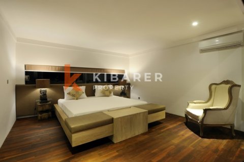 3 bedrooms Villa in Badung, Indonesia No. 12394 11
