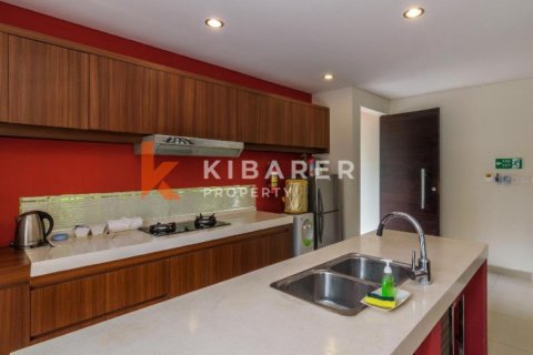 4 bedrooms Villa in Kerobokan, Badung, Indonesia No. 12391 6