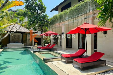 3 bedrooms Villa in Seminyak, Badung, Indonesia No. 13024 9