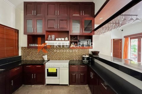 3 bedrooms Villa in Seminyak, Badung, Indonesia No. 13024 7