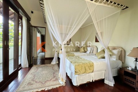 3 bedrooms Villa in Seminyak, Badung, Indonesia No. 13024 20