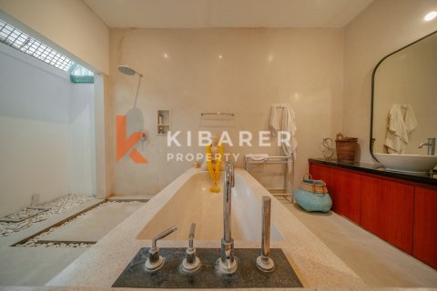 2 bedrooms Villa in Badung, Indonesia No. 13085 13