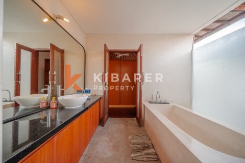 2 bedrooms Villa in Badung, Indonesia No. 13085 18