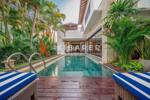 2 bedrooms Villa in Badung, Indonesia No. 13085