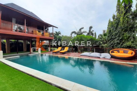 5 bedrooms Villa in Denpasar, Indonesia No. 13089 29