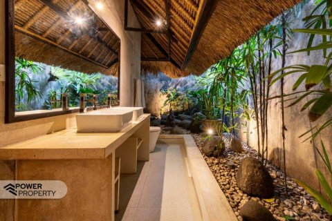 7 bedrooms Villa in Seminyak, Badung, Indonesia No. 9618 17