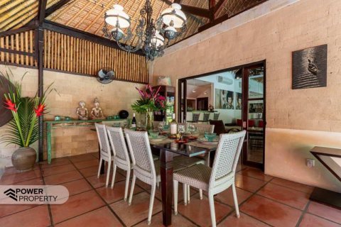 7 bedrooms Villa in Seminyak, Badung, Indonesia No. 9618 29