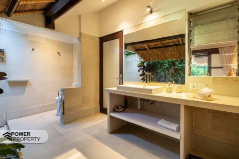 7 bedrooms Villa in Seminyak, Badung, Indonesia No. 9618 16