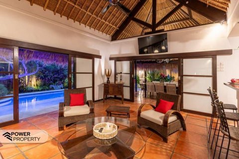 7 bedrooms Villa in Seminyak, Badung, Indonesia No. 9618 3