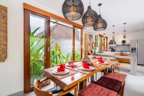 3 bedrooms Villa in Kerobokan, Badung, Indonesia No. 12794 8
