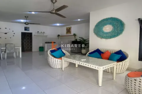 2 bedrooms Villa in Kerobokan, Badung, Indonesia No. 12796 3