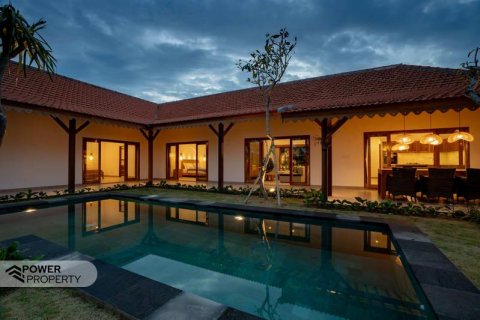 3 bedrooms Villa in Canggu, Badung,  No. 8945 17