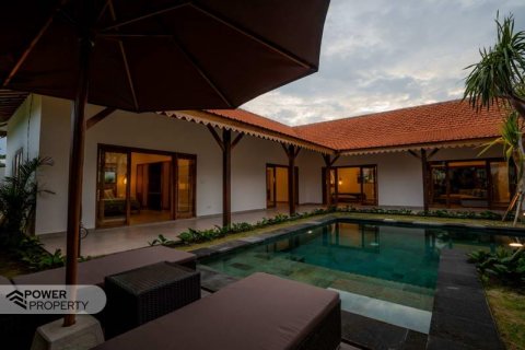 3 bedrooms Villa in Canggu, Badung,  No. 8945 22