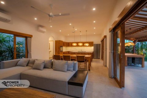 3 bedrooms Villa in Canggu, Badung,  No. 8945 24