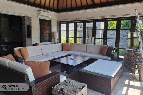 3 bedrooms Villa in Seminyak, Badung,  No. 9054 11