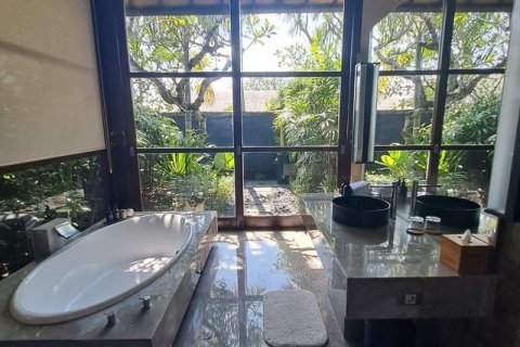 3 bedrooms Villa in Seminyak, Badung,  No. 9054 21