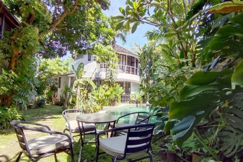 4 bedrooms Villa in Kerobokan, Badung,  No. 9053 12