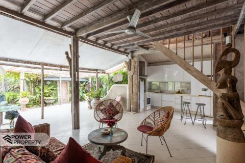 2 bedrooms Villa in Seminyak, Badung, No. 8944 14