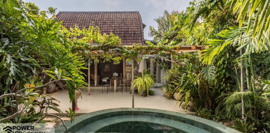2 bedrooms Villa in Seminyak, Badung, No. 8944