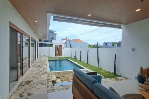 Вилла с 2 спальнями в Kerobokan, Бадунг,  № 9592 17