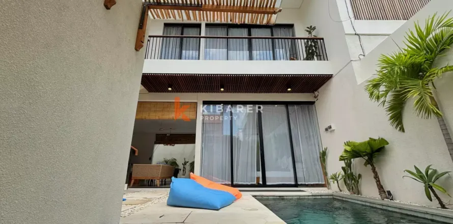 3 bedrooms Villa in Canggu, Badung, Indonesia No. 12430