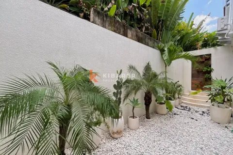 3 bedrooms Villa in Canggu, Badung, Indonesia No. 12430 6