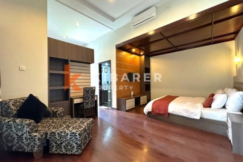 4 bedrooms Villa in Seminyak, Badung, Indonesia No. 12427 13