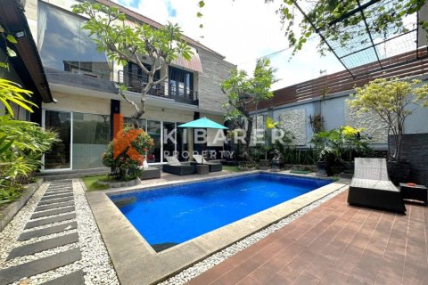 4 bedrooms Villa in Seminyak, Badung, Indonesia No. 12427 16