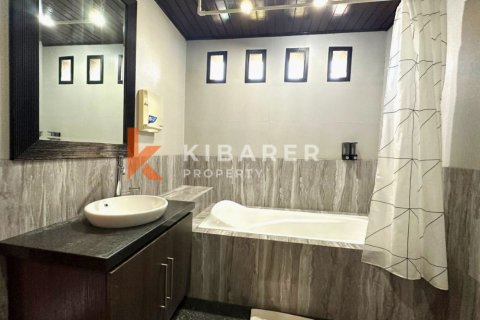 4 bedrooms Villa in Seminyak, Badung, Indonesia No. 12427 15