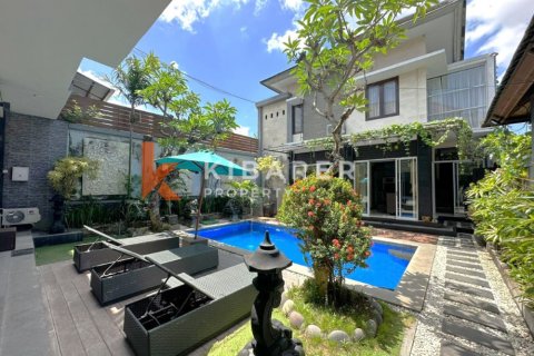 4 bedrooms Villa in Seminyak, Badung, Indonesia No. 12427 2