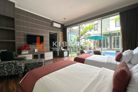 4 bedrooms Villa in Seminyak, Badung, Indonesia No. 12427 19