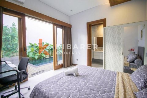 2 bedrooms Villa in Canggu, Badung, Indonesia No. 12429 6
