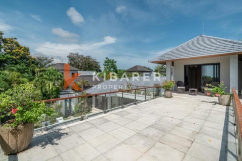 4 bedrooms Villa in Kuta, Badung, Indonesia No. 12432 25