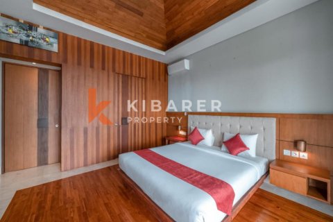 4 bedrooms Villa in Kuta, Badung, Indonesia No. 12432 13