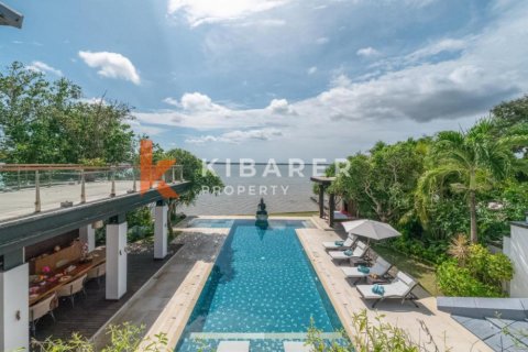 4 bedrooms Villa in Kuta, Badung, Indonesia No. 12432 3