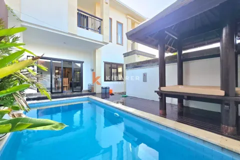 3 bedrooms Villa in Badung, Indonesia No. 12026